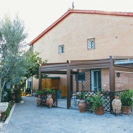B&B Fontanelle Romane Kültér fotó
