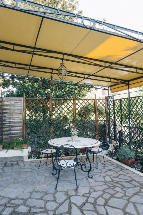 B&B Fontanelle Romane Kültér fotó